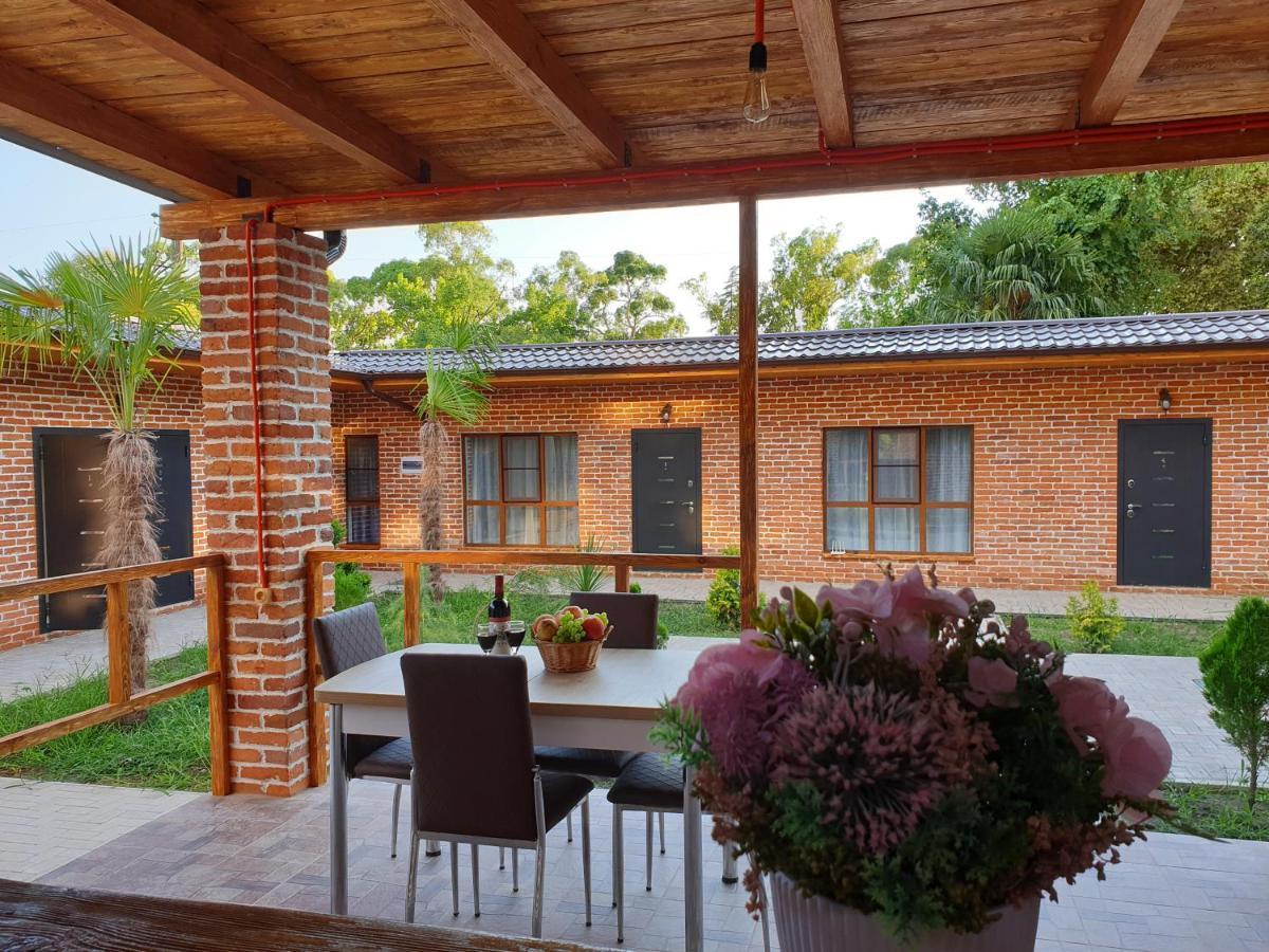 Arda Hotel Gagra Luaran gambar