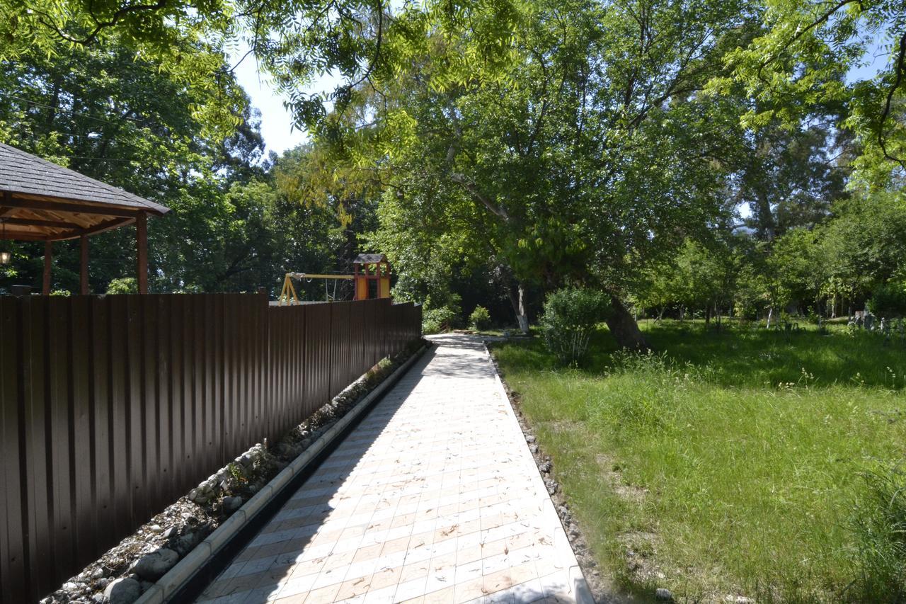 Arda Hotel Gagra Luaran gambar