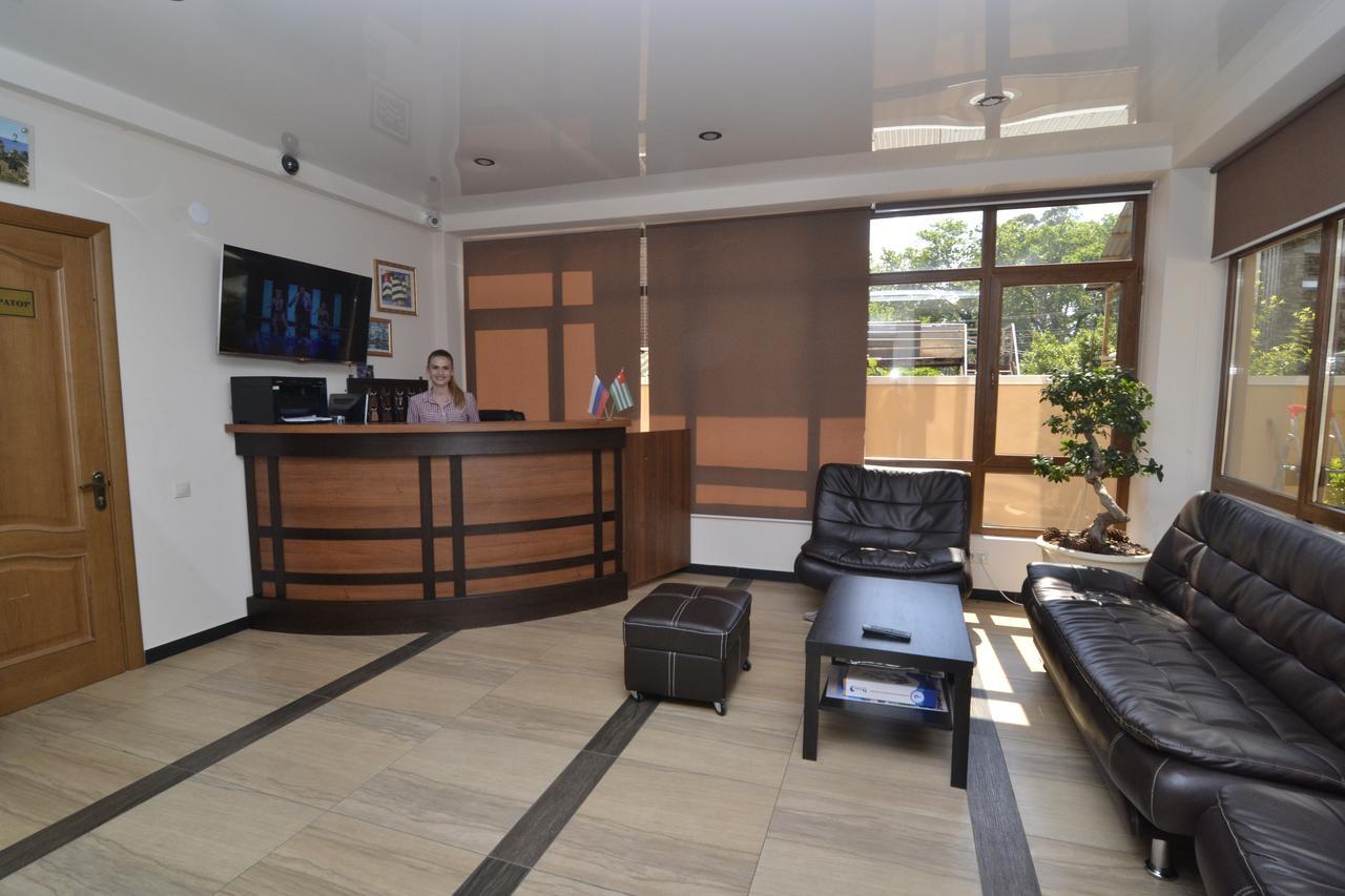 Arda Hotel Gagra Luaran gambar