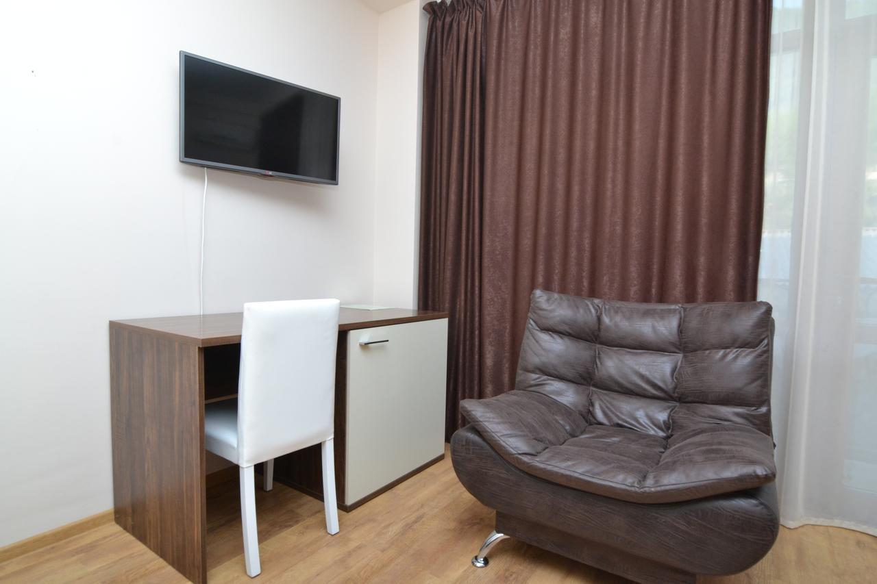 Arda Hotel Gagra Luaran gambar